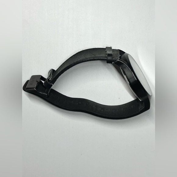 MVMT Watch - Picture 4 of 4